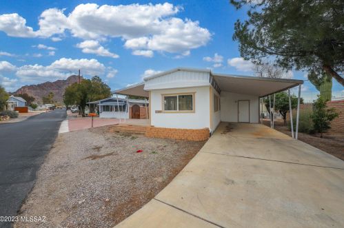 5501 Flying M St, Tucson, AZ 85713-6418