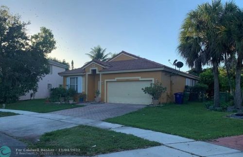 2206 135th Ave, Hollywood, FL 33027-2690