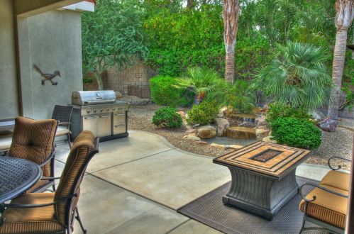 81667 Prism Dr, La Quinta CA  92253-7715 exterior