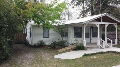 42 258th St, Jonesville, FL 32669-5331