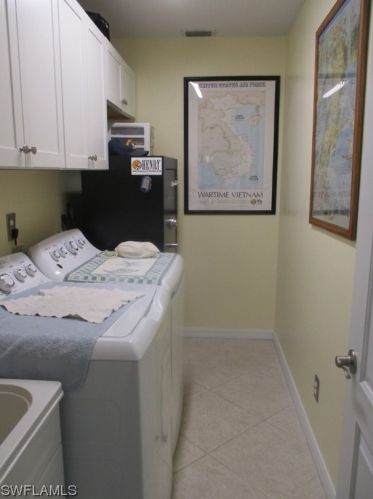 4472 Lake Heather Cir, Saint James City FL  33956-2614 exterior