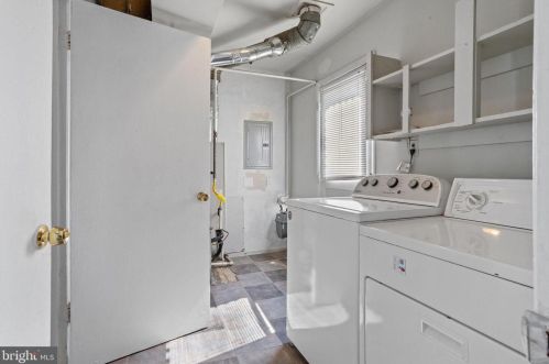 44 Middleton Ln, Willingboro NJ  08046-3148 exterior