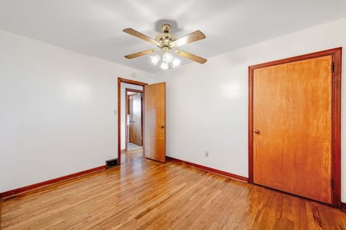 212 Paul Dr, New Kensington PA  15068-2907 exterior