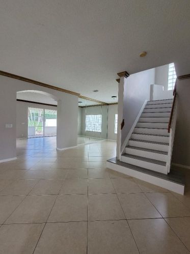 292 Kensington Way, West Palm Beach FL  33414-4316 exterior