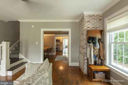 528 Liberty St, Charles Town WV  25414-1830 exterior