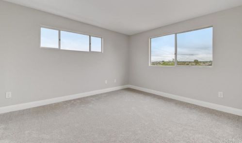 4020 Gamma St, San Diego CA  92113-4015 exterior