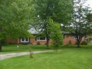 10636 Clapsaddle Ave, Alliance, OH 44601-8400