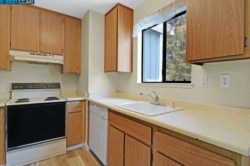 1118 Maywood Ln, Pacheco CA  94553-4169 exterior