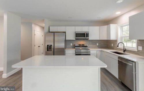 75 Honolulu Rd, Frankford DE  19945-2019 exterior