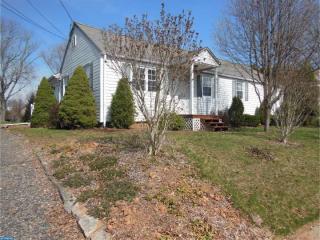 1619 Maple Ave, Hatfield, PA 19440-2160