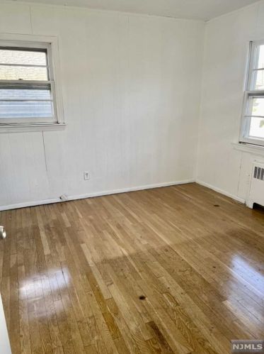 7010 Newkirk Ave, North Bergen NJ  07047-3939 exterior