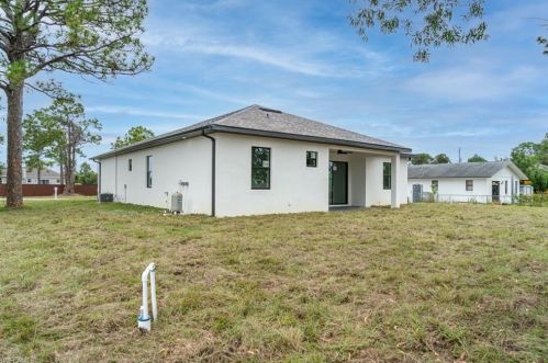 3019 25 St, Lehigh Acres FL 33976-3807 exterior