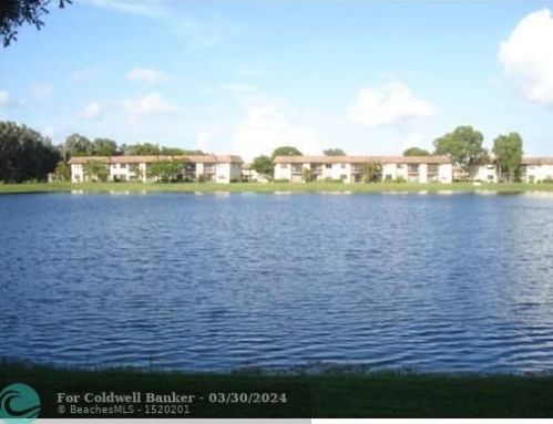 1033 107th Ave, Hollywood, FL 33026-4004