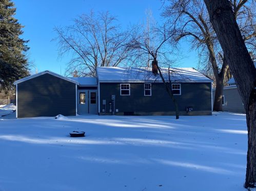 1225 Jefferson St, Wadena, MN 56482-2330