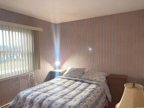 44 Oleeta Rd, Mount Sinai NY  11766-2505 exterior