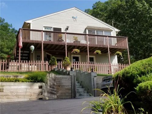 25 New Rd, Glocester, RI 02814-2001