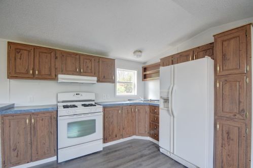 3658 750, Bass Lake IN  46534-8429 exterior