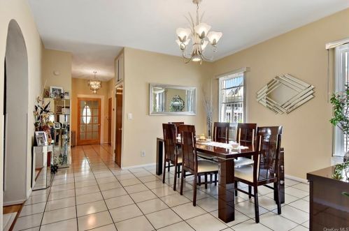 269 Rich Ave, Mount Vernon NY  10550-1511 exterior