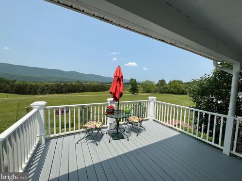803 Hook Hill Rd, Richmond National Battlefiel VA  22835-3505 exterior