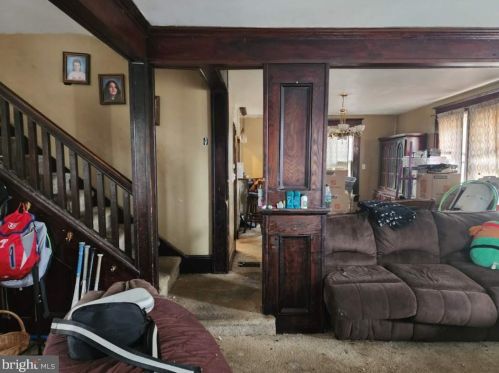 3 Grv Ave, West Deptford NJ  08063-1526 exterior