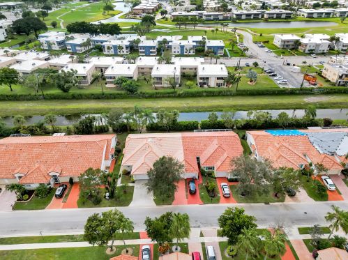 6138 Lake Hibiscus Dr, Delray Beach FL  33484-4619 exterior