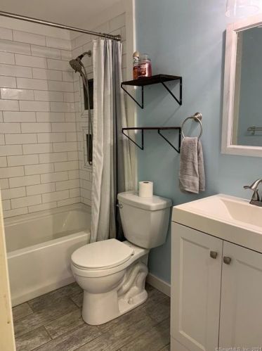 12 Juniper Ln, Norwich CT  06351-9119 exterior