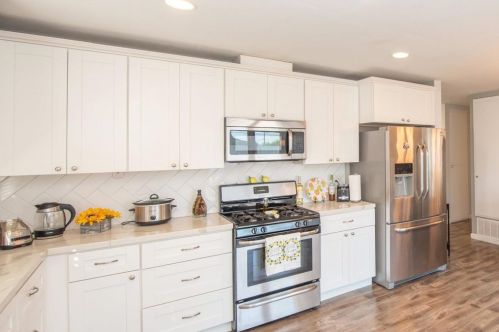 1031 Gale St, Escondido CA  92027-1230 exterior