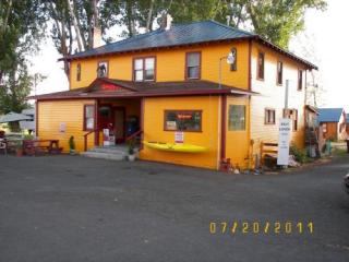31900 Modoc Point Rd, Chiloquin OR  97624-9742 exterior