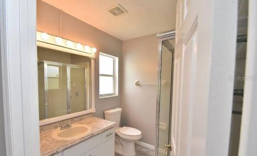 526 Gainsboro St, Deltona FL  32725-3275 exterior