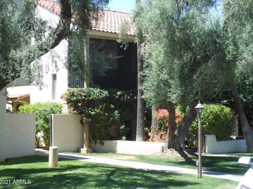 4834 73rd St, Scottsdale, AZ 85251-1304