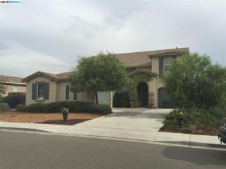 124 Copper Knoll Way, Oakley, CA 94561-1770