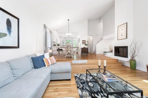 7869 Valentia St, Englewood CO  80112-3301 exterior