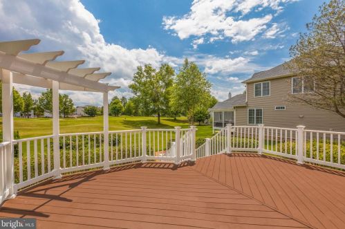 15089 Troon Ct, Haymarket VA  20169-3130 exterior