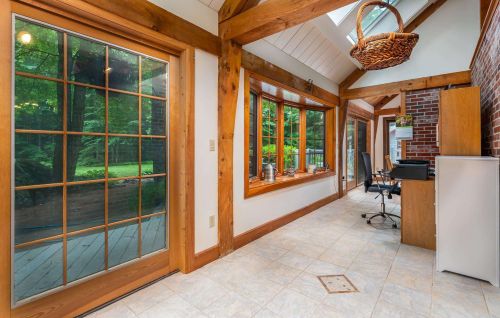 42 Watson Rd, Dover NH  03820-5801 exterior