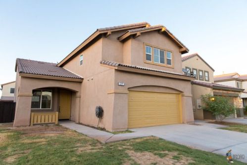 22 Stone Calf Ct, Heber, CA 92249-6000