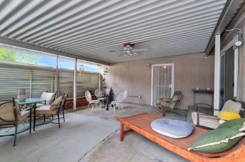502 Cerritos Way, Cathedral City CA  92234-1617 exterior