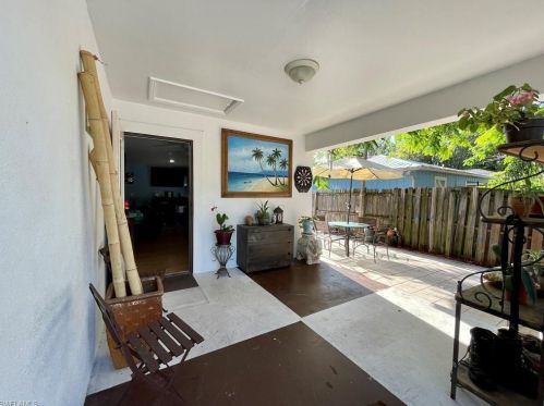 2632 Andrew Dr, Naples, FL 34112-4812
