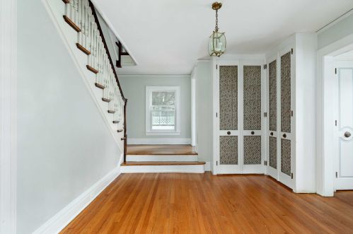 15 Loockerman Ave, Poughkeepsie NY 12601-5026 exterior