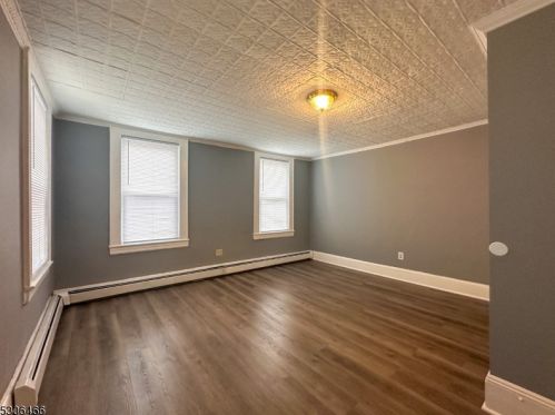 269 Walnut St, Newark NJ  07105-1716 exterior