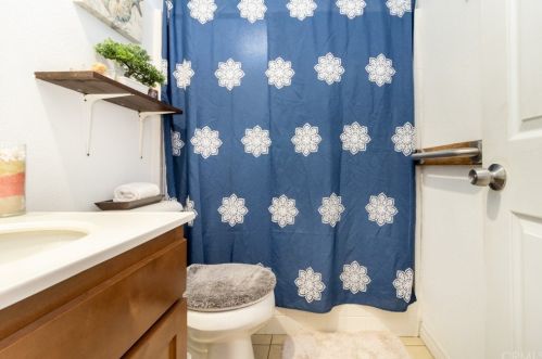 19515 Palomar St, Lake Elsinore CA  92530-6393 exterior