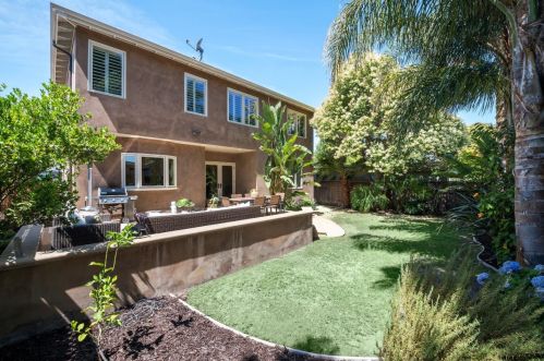 503 Upton St, Redwood City CA  94062-2941 exterior