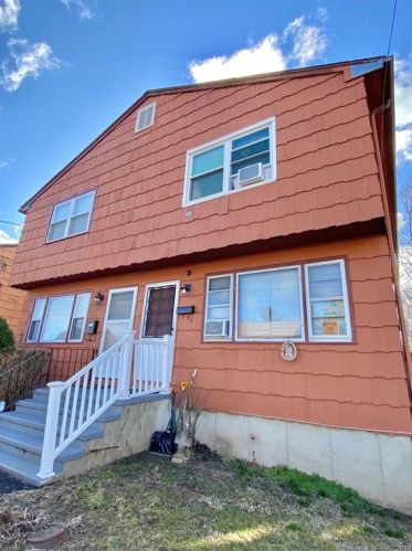 185 Shell St, Bridgeport CT  06605-2725 exterior