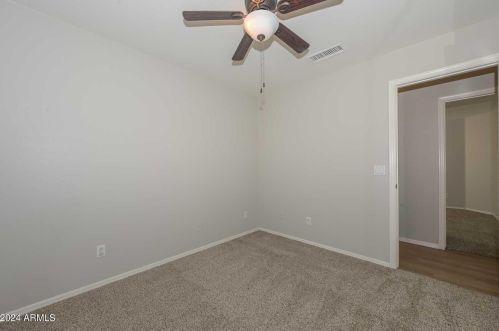 6620 Whispering Wind Dr, Glendale AZ  85310-3465 exterior