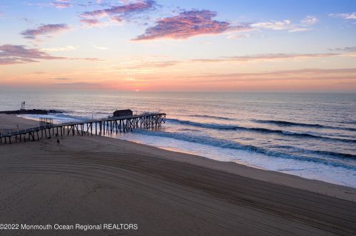211 Ave, Belmar NJ 07719-2014 exterior