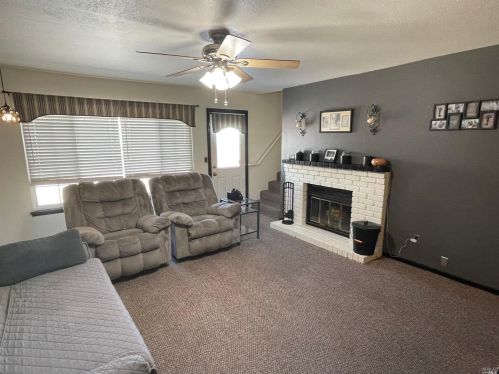 601 Princeton Ct, Vacaville CA  95687-6269 exterior