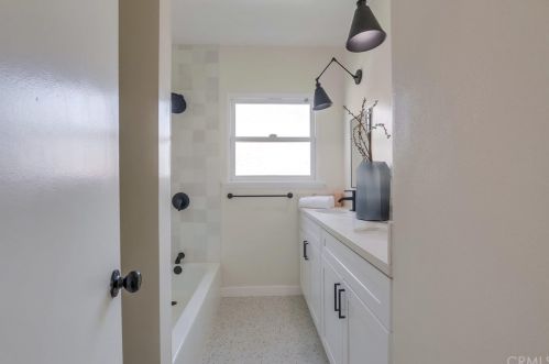 325 Cherry St, Brea CA  92821-6526 exterior