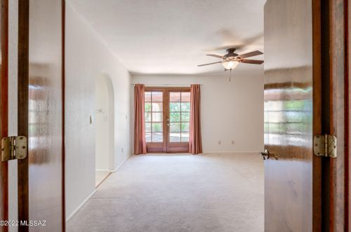 4421 Camino Gacela, Tucson AZ  85718-6807 exterior