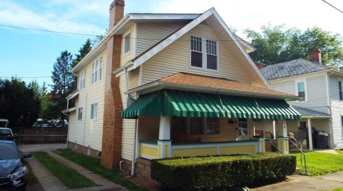 19 Franklin St, Nelsonville, OH 45764-1215