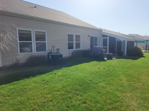 617 Whispering Pines Dr, Gibsonia PA  15044-7854 exterior