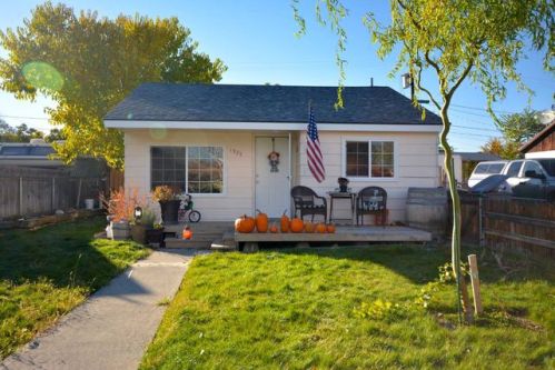 1325 Sanford Ave, Richland, WA 99354-3136